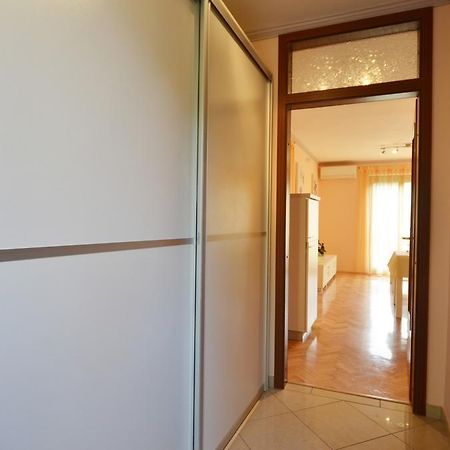 Apartments Benussi 1045 Rovinj Exterior photo