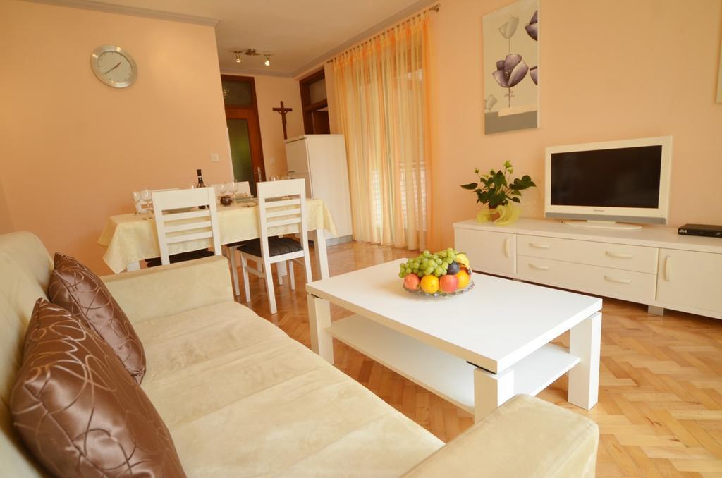 Apartments Benussi 1045 Rovinj Exterior photo