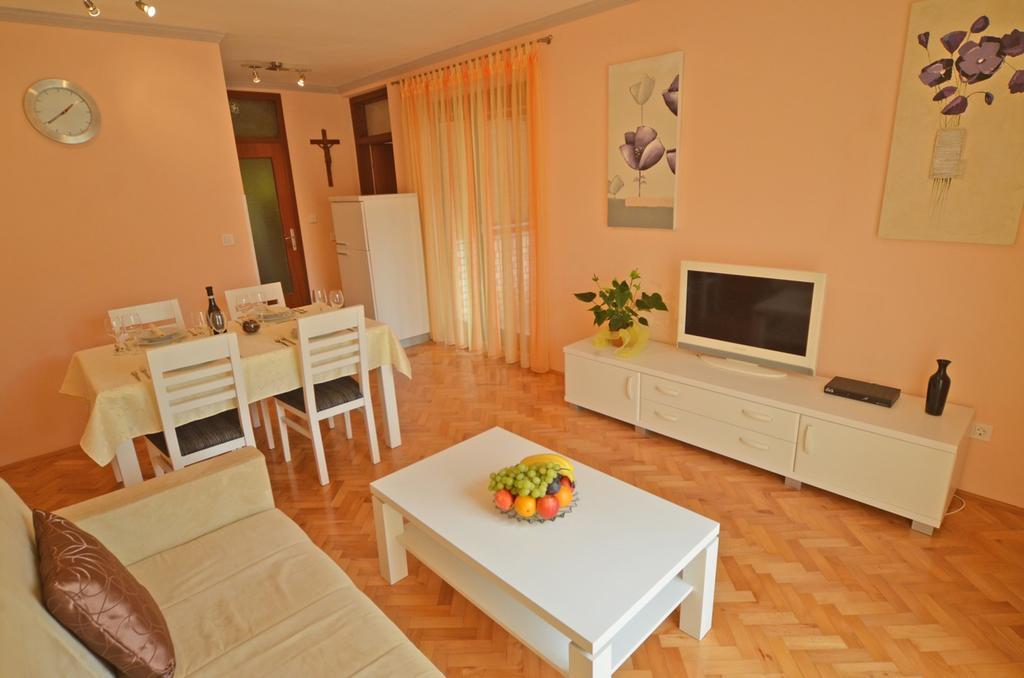 Apartments Benussi 1045 Rovinj Exterior photo
